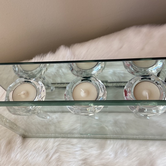 Brand new elegant chandelier style glass candle holder. - Picture 4 of 9